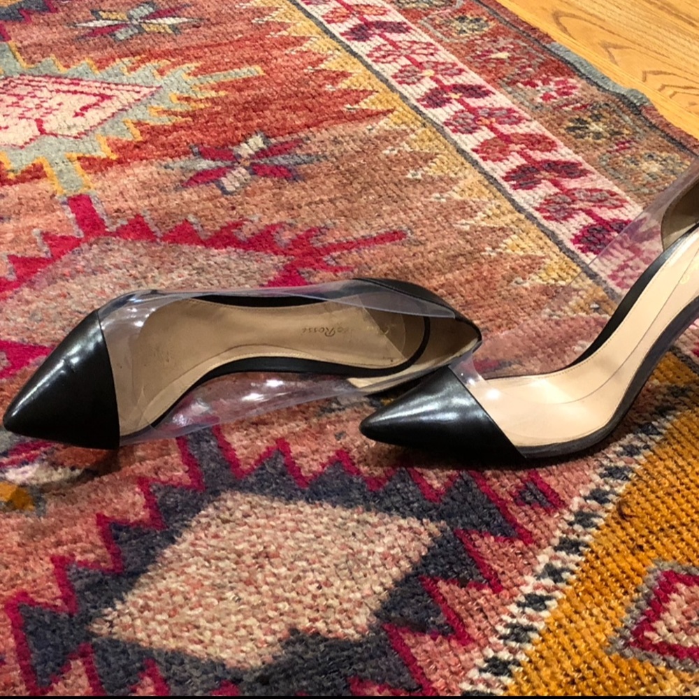 G R PUMPS